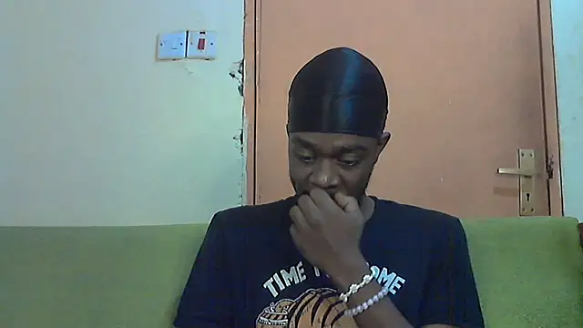 Snapshot of BIGDICKMULLAH chatting on October 24, 3:25 pm BIGDICKMULLAH online show from October 24, 3:25 pm