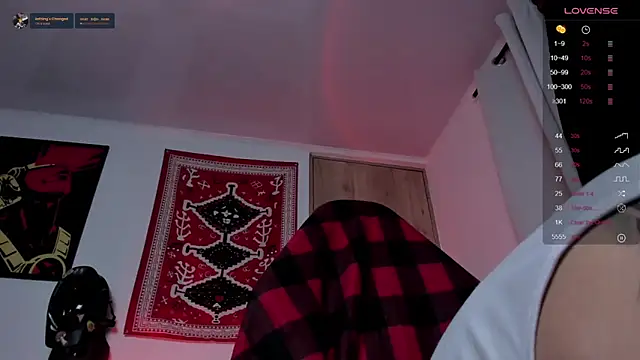 TigerStripes1  online show from March 6, 3:03 am