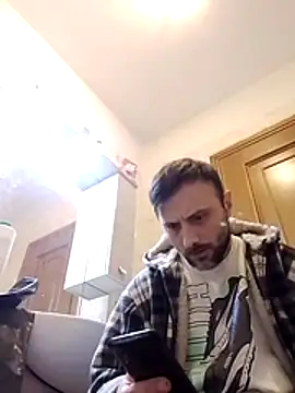 coppiasenzacensura online show from January 8, 4:01 pm