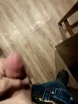 Donglong80 online show from December 18, 7:32 pm